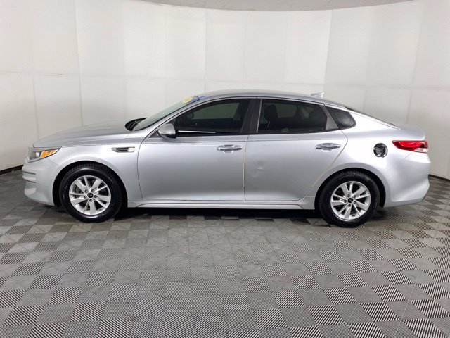 Used 2016 Kia Optima LX FWD image 8