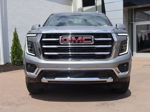New 2026 GMC Yukon XL Elevation w/ Elevation Premium Package AWD/4WD image 6