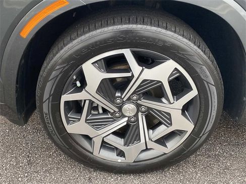 Used 2024 Kia Telluride EX X-Line image 12