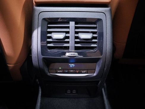 Used 2024 BMW X3 sDrive30i w/ Convenience Package RWD image 21