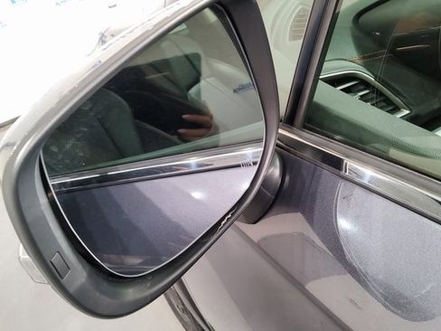 Used 2023 Subaru Crosstrek 2.5i Limited w/ Moonroof Package image 16