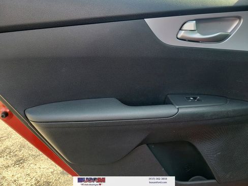 Used 2023 Kia Forte LXS image 13