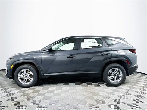 New 2026 Hyundai Tucson SE image 5