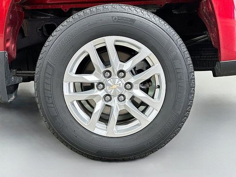 Used 2021 Chevrolet Silverado 1500 LT w/ LPO, Dark Essentials Package AWD/4WD image 29