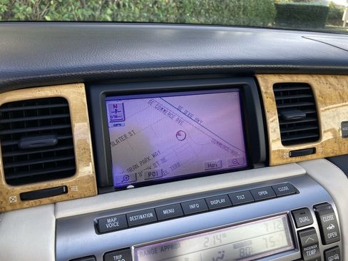 Used 2004 Lexus SC 430 Convertible image 25