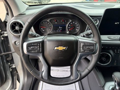 Used 2023 Chevrolet Blazer LT image 10