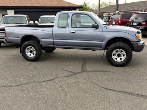 Used 1998 Toyota Tacoma SR5 AWD/4WD image 27