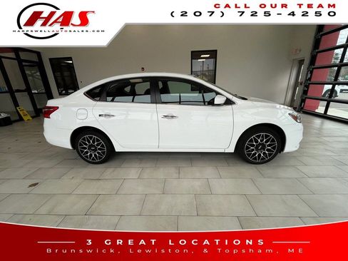 Used 2017 Nissan Sentra SV w/ Driver's Assist Package FWD image 7