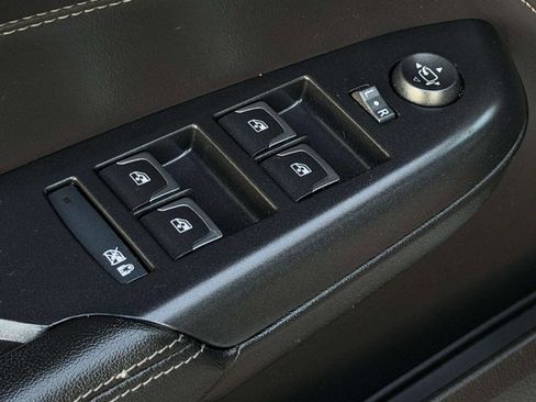 Used 2014 Cadillac SRX Luxury w/ Driver Awareness Package image 15