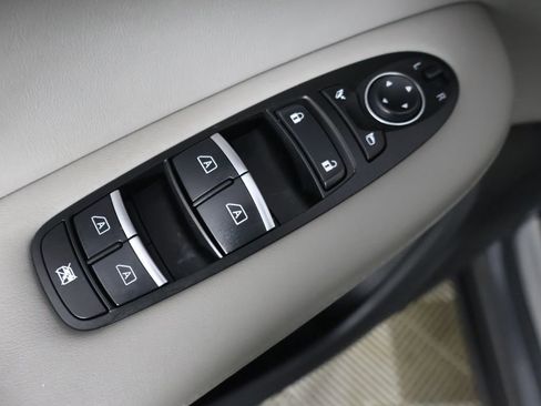 Used 2023 INFINITI QX50 Luxe AWD/4WD image 40