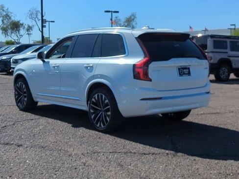 Used 2025 Volvo XC90 B6 Ultra w/ Protection Package Premier image 8