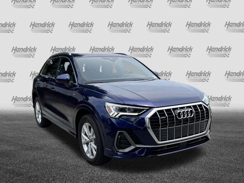 Certified 2023 Audi Q3 2.0T Premium Plus AWD/4WD image 2