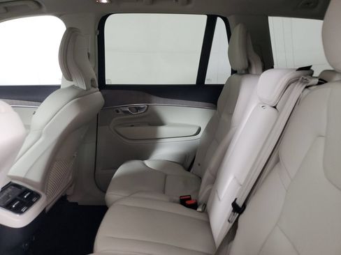 Used 2023 Volvo XC90 B6 Core w/ Protection Package Premier AWD/4WD image 14