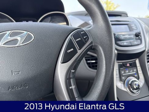 Used 2013 Hyundai Elantra GLS FWD image 16
