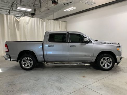 Used 2019 RAM 1500 Big Horn AWD/4WD image 11