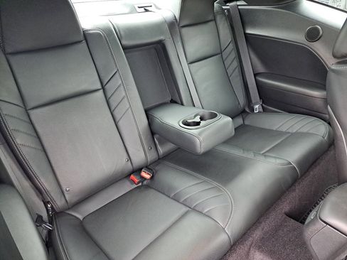 Used 2017 Dodge Challenger SRT Hellcat image 18