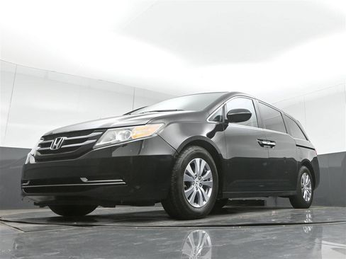 Used 2015 Honda Odyssey EX image 29