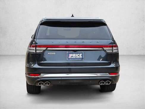 Used 2023 Lincoln Aviator Black Label w/ Dynamic Handling Package image 7