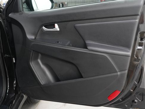 Used 2013 Kia Sportage LX FWD image 9