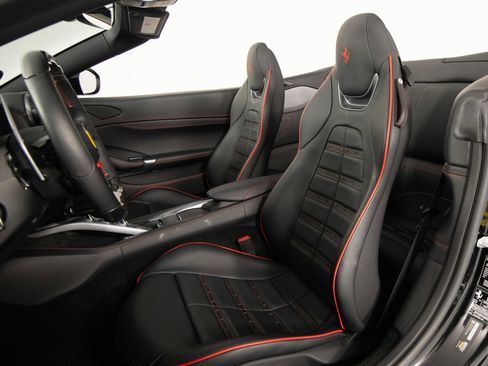 Certified 2022 Ferrari Portofino M RWD image 16