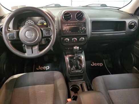 Used 2014 Jeep Patriot Sport w/ Power Value Group AWD/4WD image 13