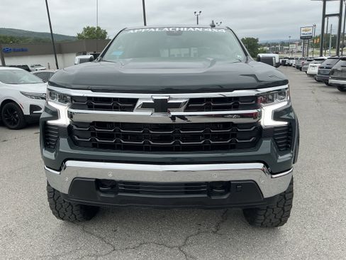 New 2025 Chevrolet Silverado 1500 LT w/ Z71 Off-Road Package image 9