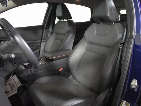 Certified 2023 Nissan Ariya FWD image 9