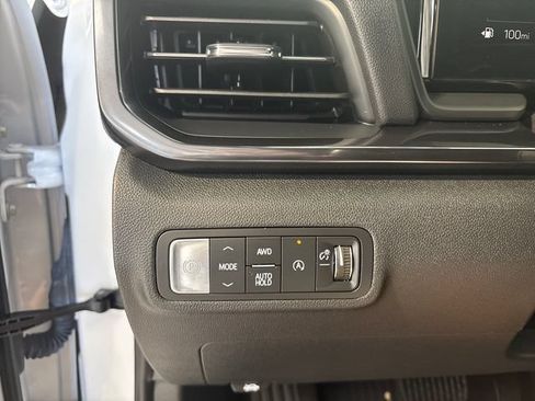 Used 2026 GMC Terrain AT4 AWD/4WD image 15
