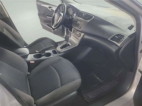 Used 2013 Nissan Sentra SR w/ Driver Pkg image 17