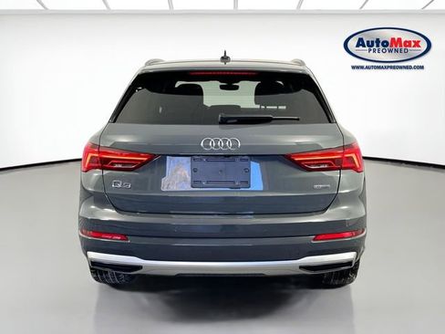 Used 2022 Audi Q3 2.0T Premium Plus image 8