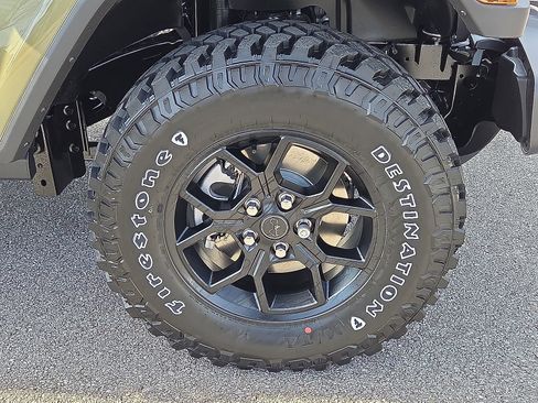 New 2026 Jeep Gladiator Willys AWD/4WD image 7