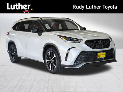 Certified 2021 Toyota Highlander XSE