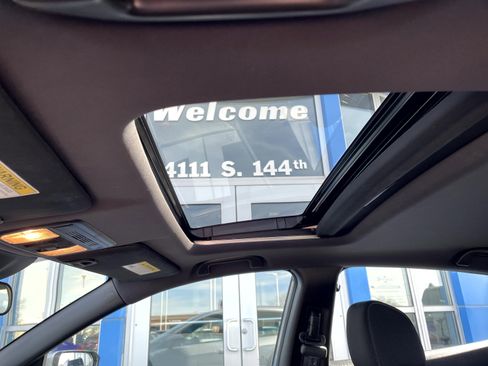 Used 2019 Honda Civic EX image 11