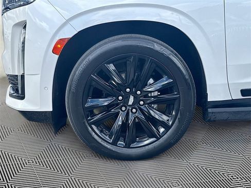 Used 2022 Cadillac Escalade Sport w/ Touring Package image 34