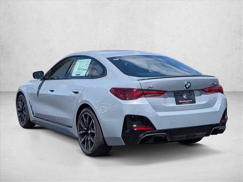 New 2026 BMW i4 eDrive40 w/ M Sport Package RWD image 8
