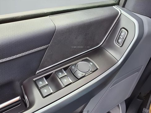 Used 2024 Ford F150 XLT w/ Mobile Office Package image 17