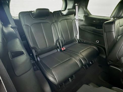 Certified 2024 Jeep Grand Cherokee L Limited w/ Luxury Tech Group II image 40