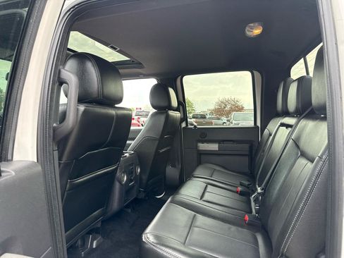 Used 2016 Ford F250 Lariat w/ Lariat Ultimate Package AWD/4WD image 24
