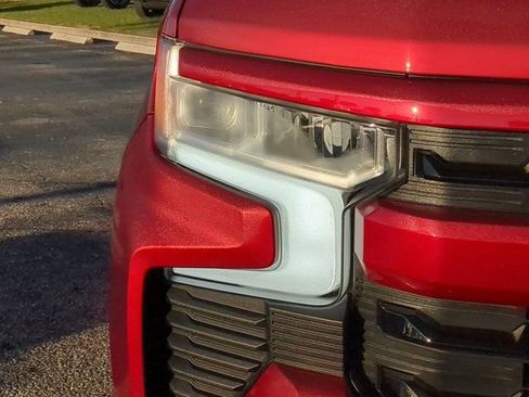 Used 2023 Chevrolet Silverado 1500 RST image 9