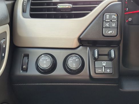 Used 2015 GMC Yukon XL Denali AWD/4WD image 29