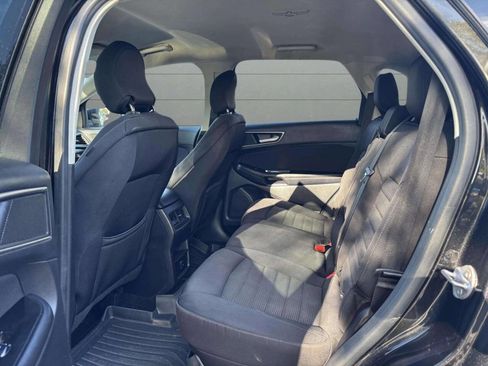 Used 2015 Ford Edge SEL image 14