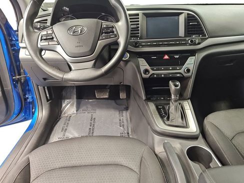 Used 2017 Hyundai Elantra Value Edition image 11