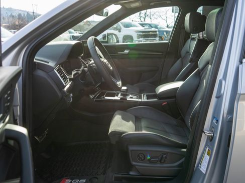 Used 2022 Audi SQ5 Prestige image 11