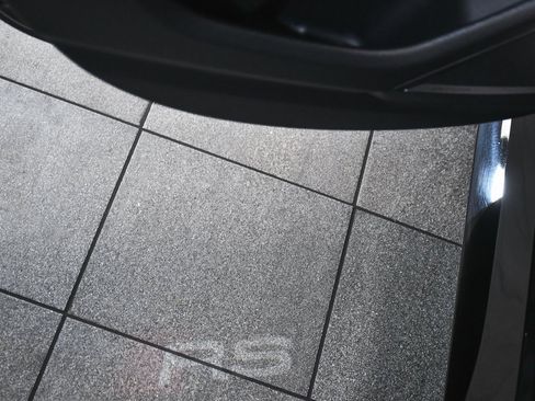 Used 2023 Audi RS 7 Sportback w/ Black Optic Package image 18