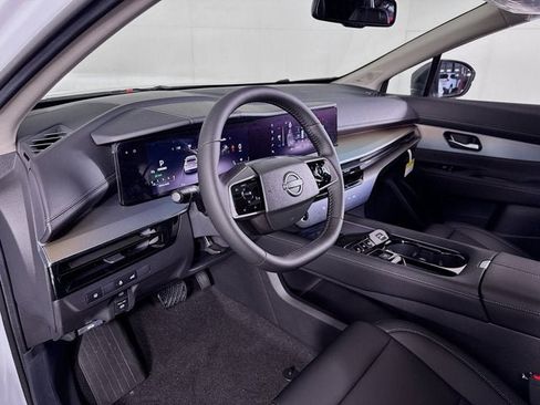 New 2025 Nissan Murano SL image 8