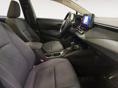 Used 2025 Toyota Corolla LE w/ LE Premium Package image 19