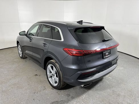 Used 2025 Audi Q5 Premium Plus w/ Premium Plus AWD/4WD image 32