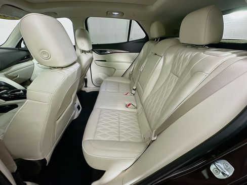 Used 2021 Buick Envision Avenir w/ Technology Package II image 33