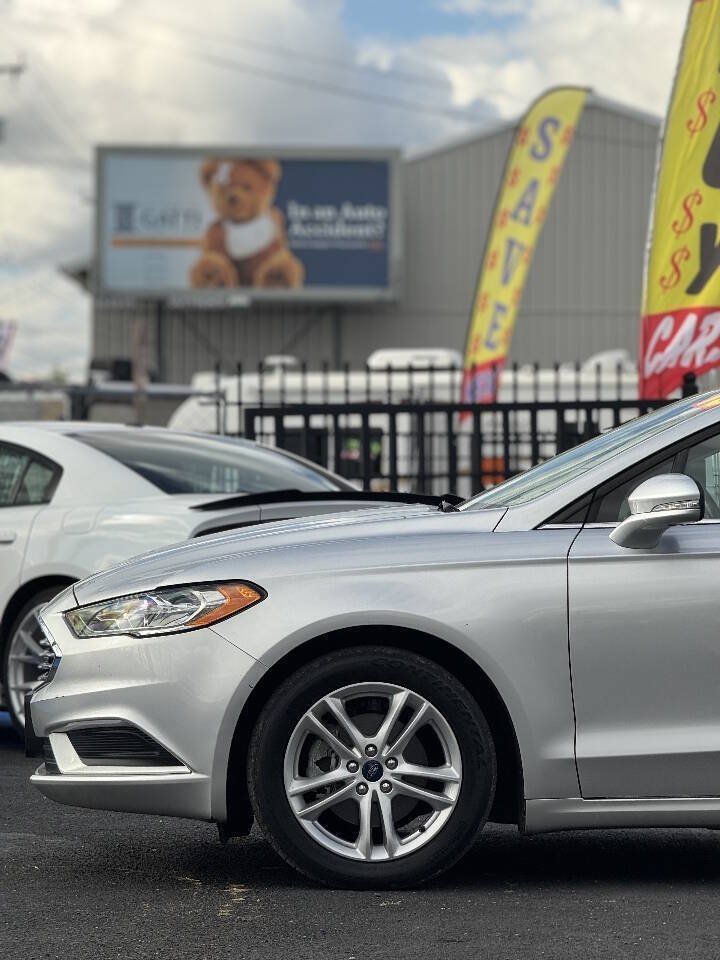 Used 2018 Ford Fusion SE FWD image 20