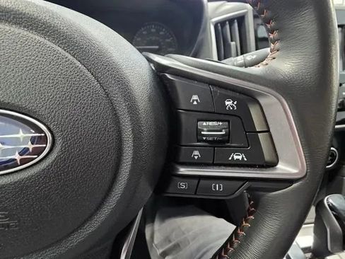 Used 2020 Subaru Crosstrek 2.0i Premium image 17